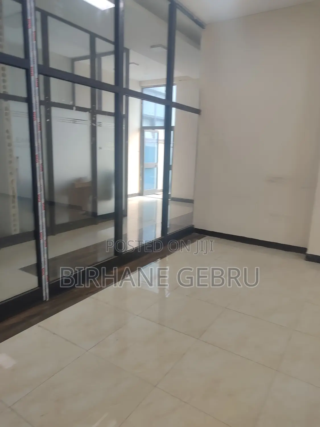 Luxury Apartiment for Office