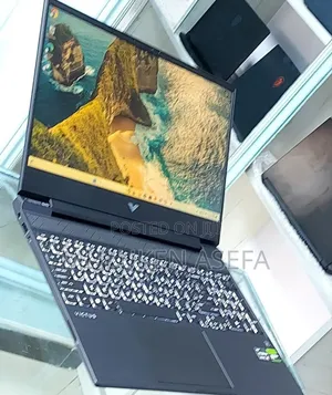 New Laptop HP Victus 15 8GB AMD Ryzen 5 SSD 512GB