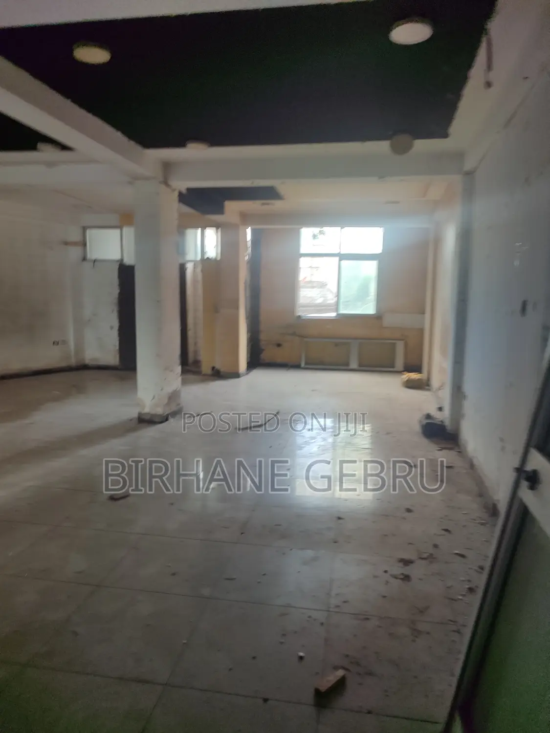 Luxury Apartiment Rent for Office .Store Trainning and Other