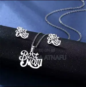 Photo - Best Mom Necklace With Earrings