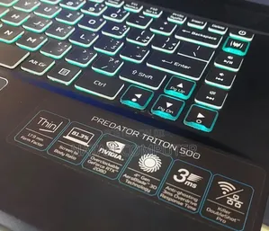 New Laptop Acer Predator Helios Neo 14 16GB Intel Core I7 SSD 512GB