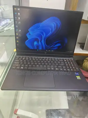 New Laptop Acer Predator Helios 300 16GB Intel Core I9 SSD 1T