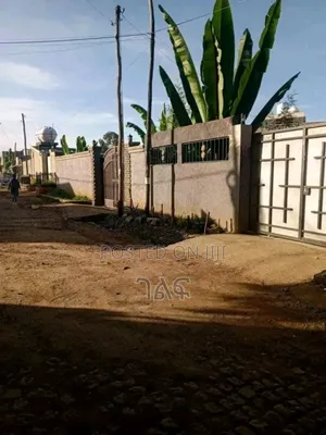 Photo - 950 ካሬ ቦታ 22 አውራሪስ ሆቴል አካባቢ ለአፓርታማ ገንቢዎች በጣም ምርጥ ቦታ