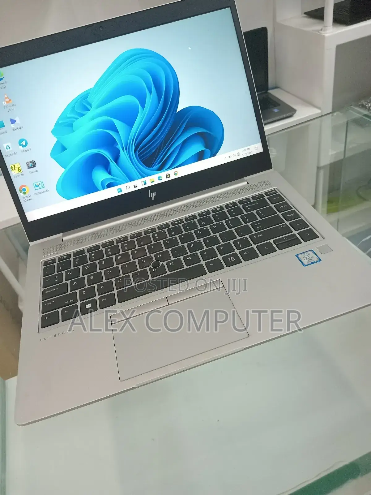 New Laptop HP EliteBook 840 G5 16GB Intel Core i5 SSD 512GB