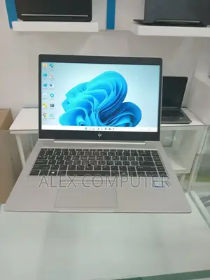 New Laptop HP EliteBook 840 G5 16GB Intel Core i5 SSD 512GB