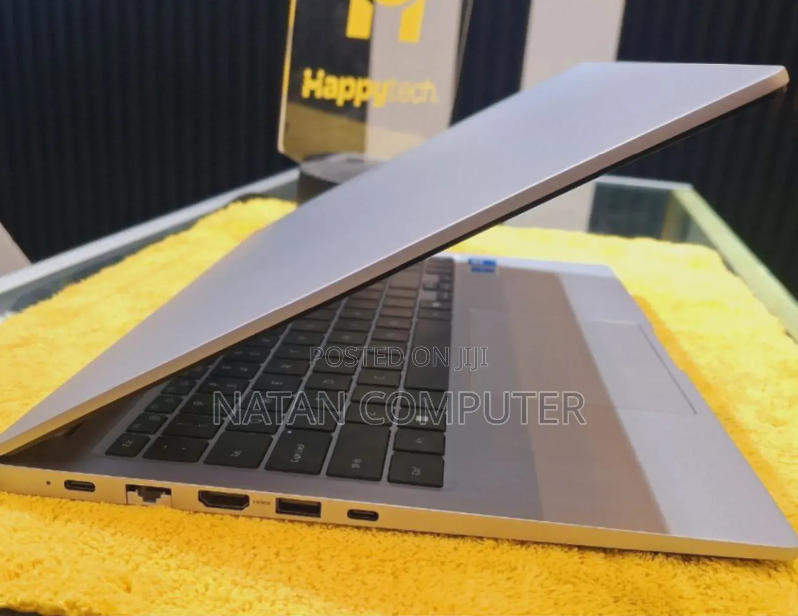 New Laptop Samsung Galaxy Book4 16GB Intel Core I7 SSD 512GB