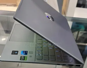 New Laptop HP Pavilion 14 16GB Intel SSD 1T