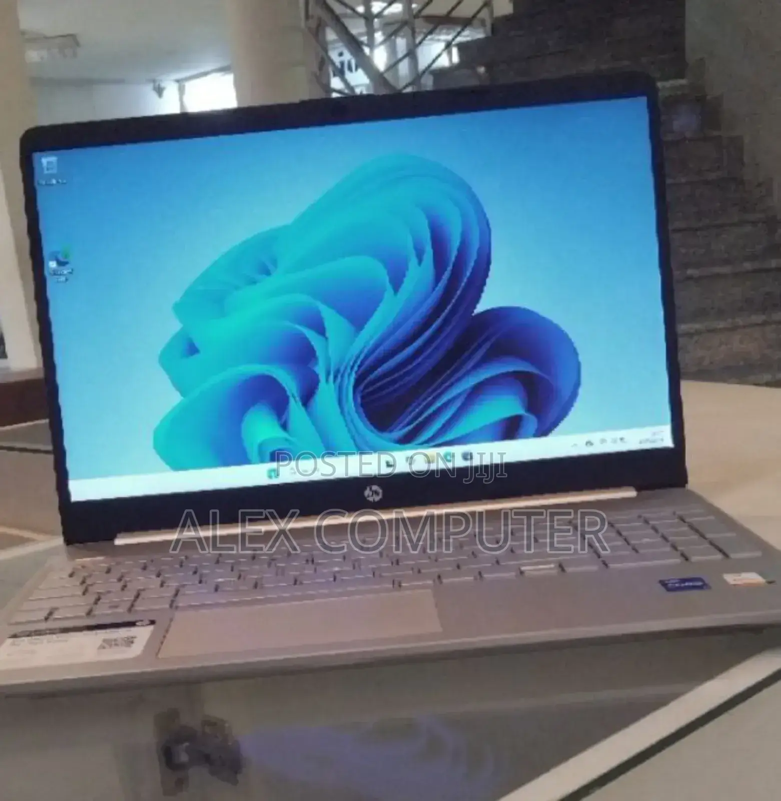 New Laptop HP Pavilion 15 16GB Intel Core I7 SSD 512GB