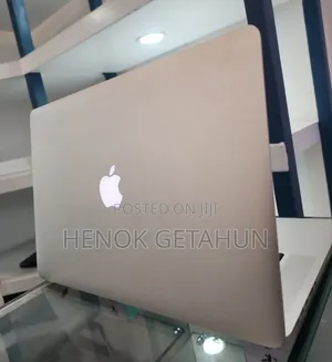 New Laptop Apple MacBook Pro 2011 8GB Intel Core I5 SSD 320GB