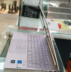 Photo - New Laptop HP Pavilion 15 16GB Intel Core I5 SSD 512GB