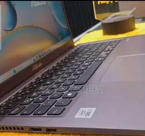 New Laptop Asus VivoBook 15 X505BA 16GB Intel Core I7 SSD 512GB