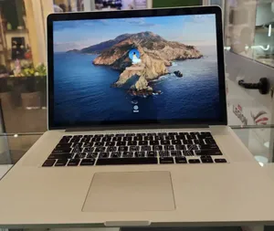 New Laptop Apple MacBook Pro 2011 8GB Intel Core I5 SSD 320GB