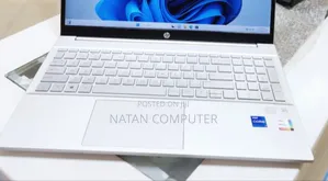 New Laptop HP Pavilion 17 16GB Intel Core I7 SSD 512GB