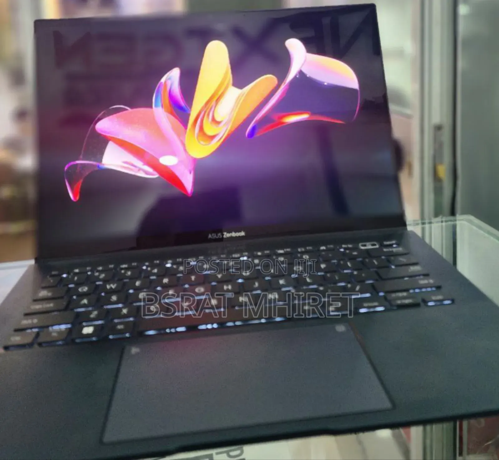 New Laptop Asus ZenBook 13 UX331UN 16GB Intel Core I7 SSD 512GB