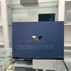 New Laptop HP 8GB Intel Core I7 SSD 512GB