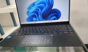 Photo - New Laptop Asus 8GB Intel Core I5 SSD 512GB