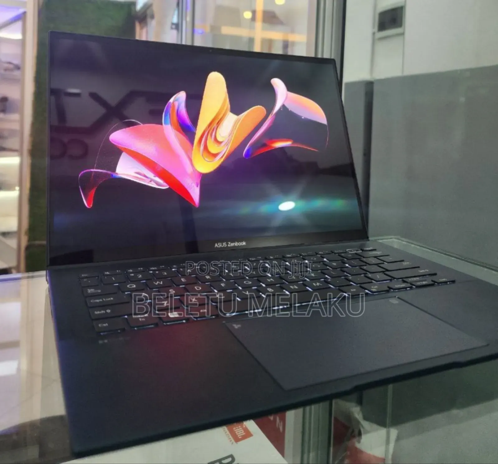 New Laptop Asus 16GB Intel Core I7 SSD 512GB