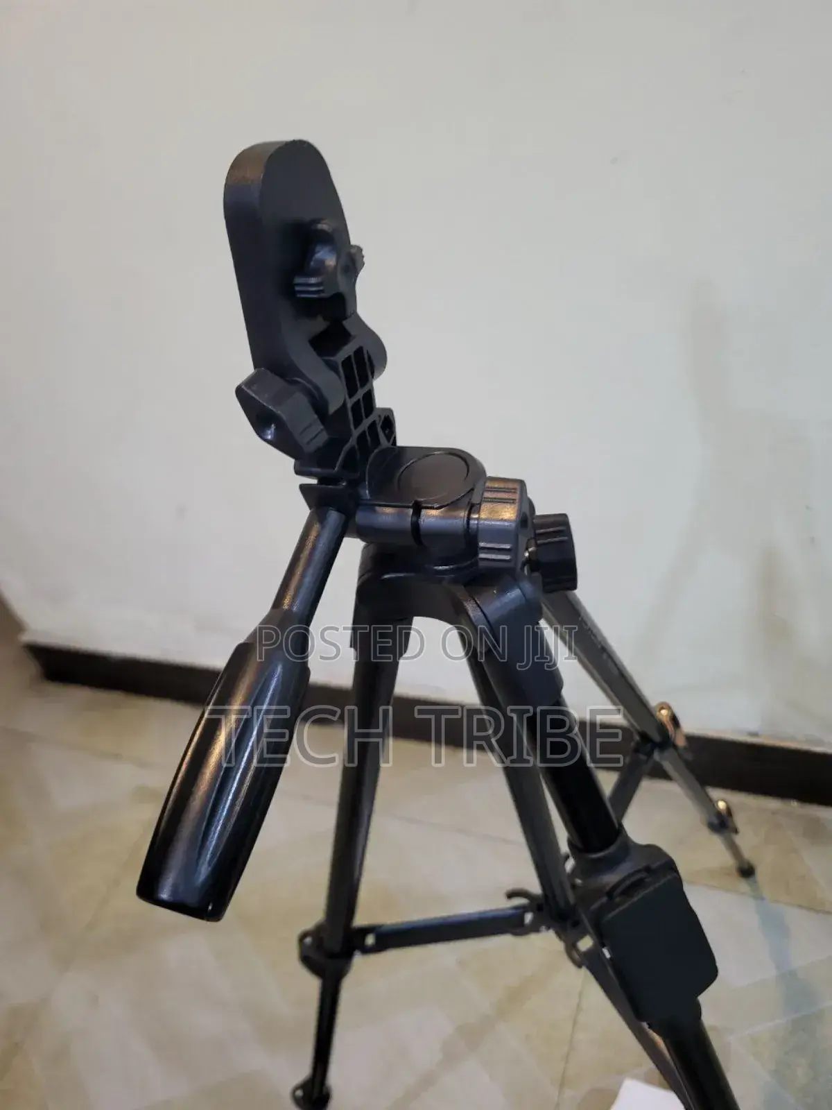 Youtang Remote Controled Tripod for Tiktok Youtubers Video