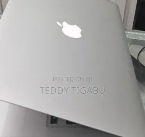 New Laptop Apple MacBook Air 8GB Intel Core I7 SSD 128GB