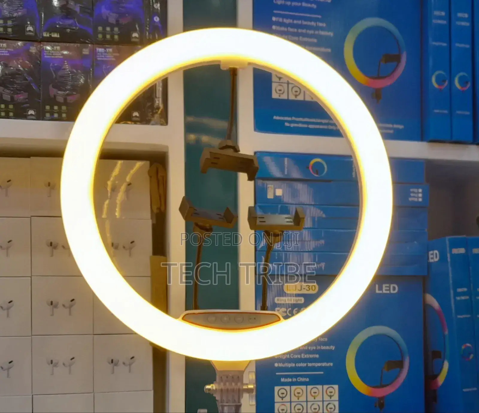 RGB and Rl Ring Lights With Every Inch for Youtubers