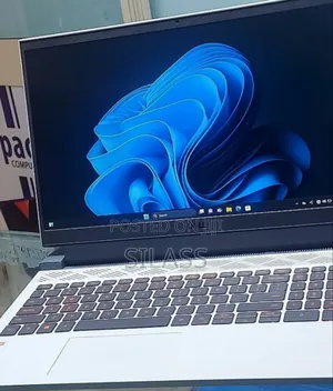 New Laptop Dell G15 5511 16GB AMD Ryzen 5 SSD 512GB