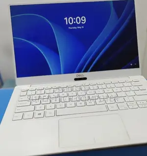 New Laptop Dell XPS 13 8GB Intel Core I7 SSD 512GB