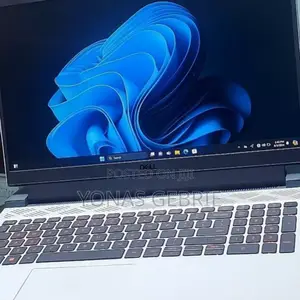 New Laptop Dell G15 5511 16GB AMD Ryzen 5 SSD 512GB