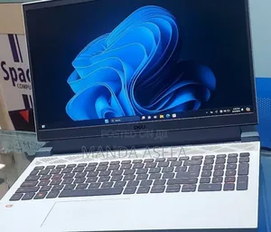 New Laptop Dell 16GB AMD Ryzen 5 SSD 512GB