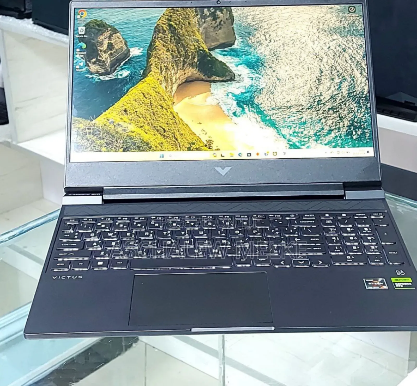 New Laptop HP Victus 16 8GB AMD Ryzen 5 SSD 512GB