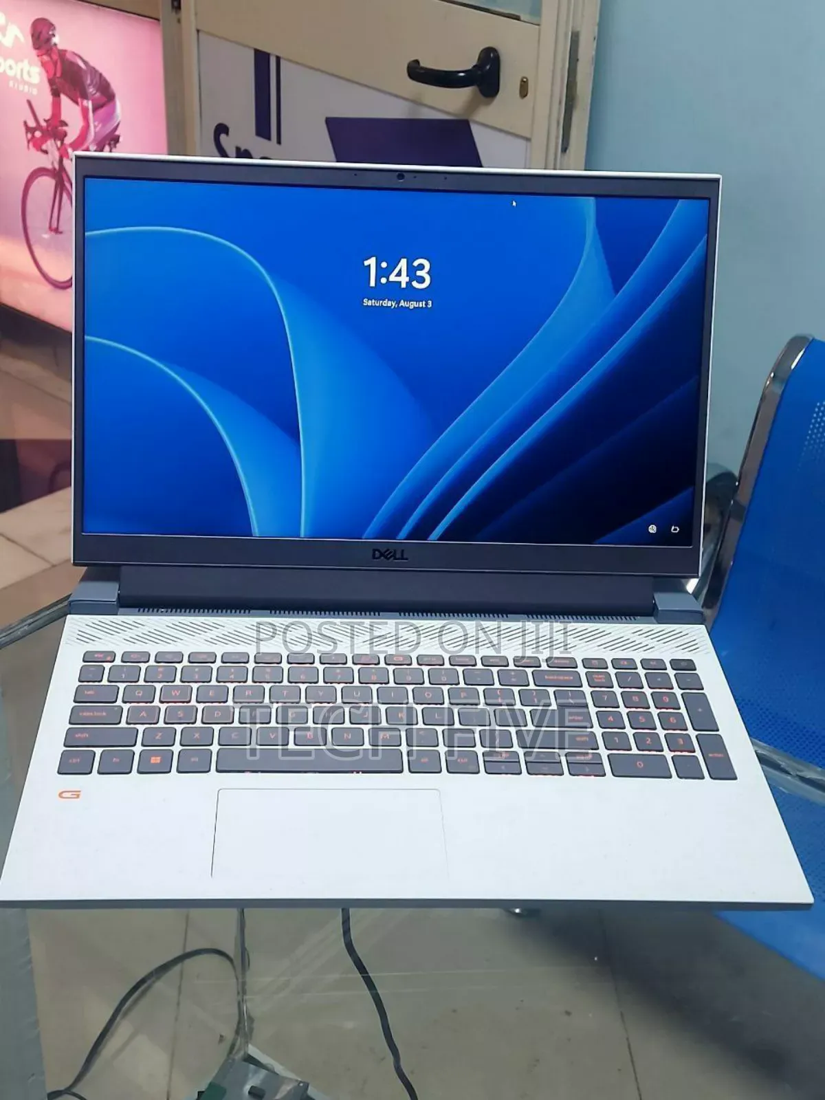 New Laptop Dell G15 5511 16GB AMD Ryzen 5 SSD 512GB