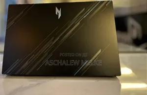 New Laptop Acer Nitro 17 16GB AMD Ryzen 7 SSD 1T