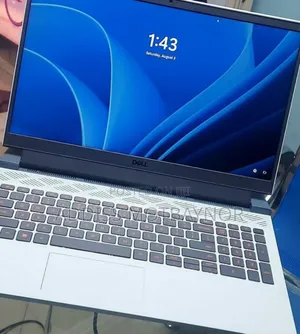 New Laptop Dell G15 5511 16GB AMD Ryzen 7 SSD 512GB