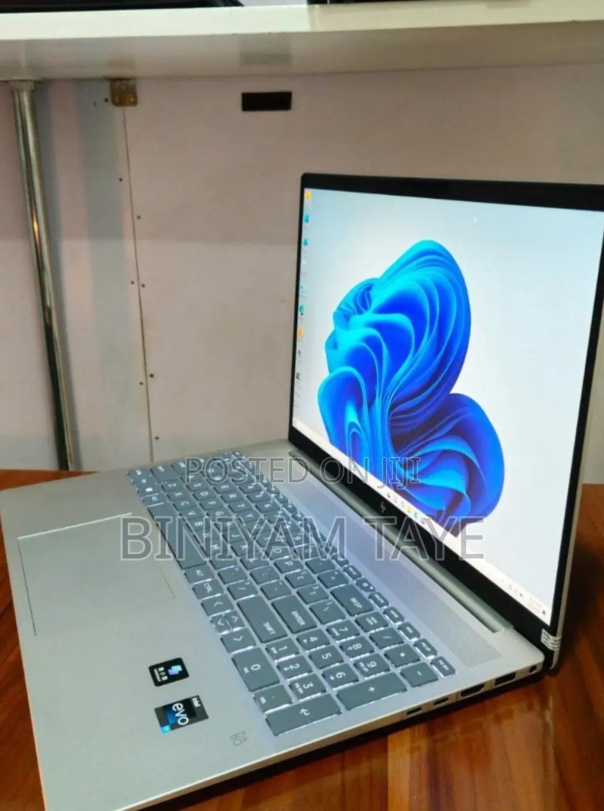 New Laptop HP Pavilion 15 16GB Intel Core I7 SSD 1T