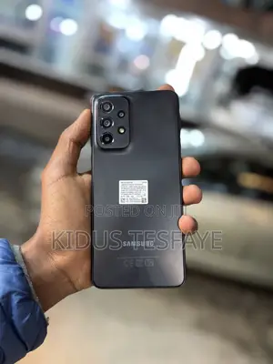 Photo - New Samsung Galaxy A33 5G 128 GB Black