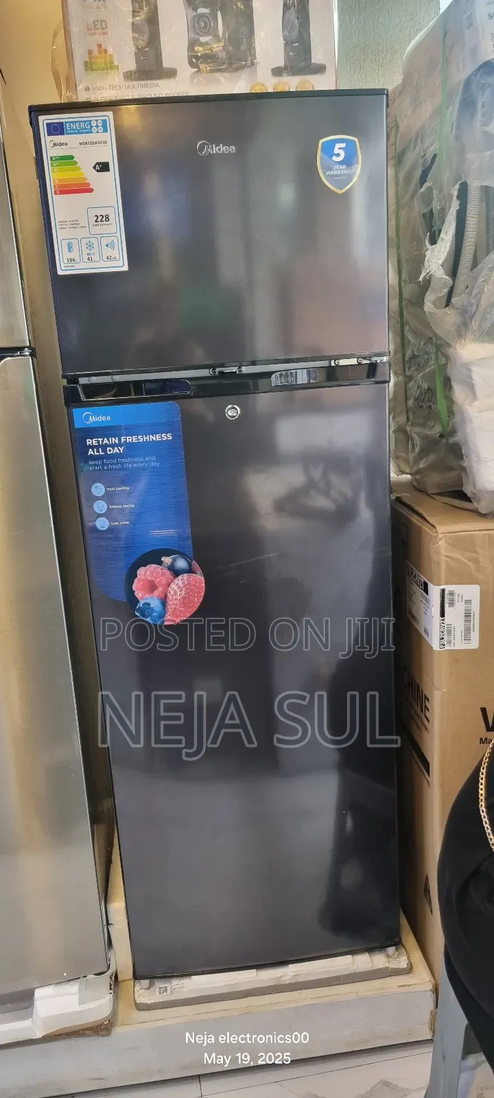 Midea Refrigerator 235l Freestanding for in Free Deliver