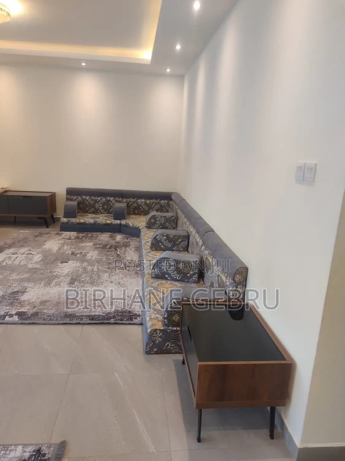 2bedroom Luxury Apartiment Fernishid Guest House for Rent