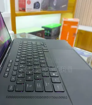 New Laptop Asus 16GB AMD Ryzen 9 SSD 1T