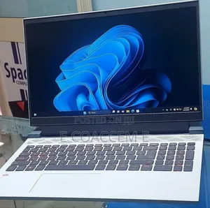 Photo - New Laptop Dell 16GB AMD Ryzen 5 SSD 512GB