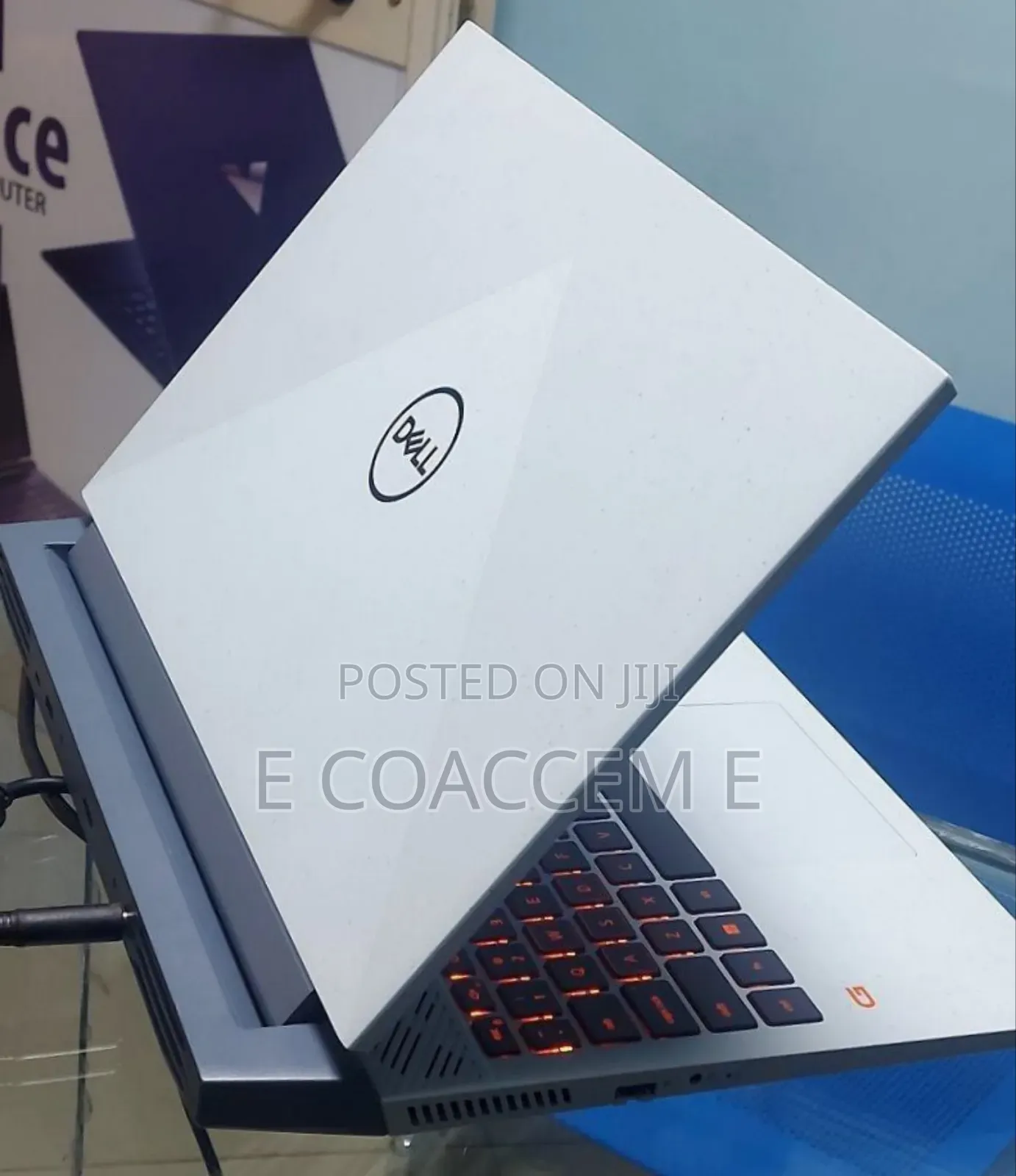 New Laptop Dell 16GB AMD Ryzen 5 SSD 512GB