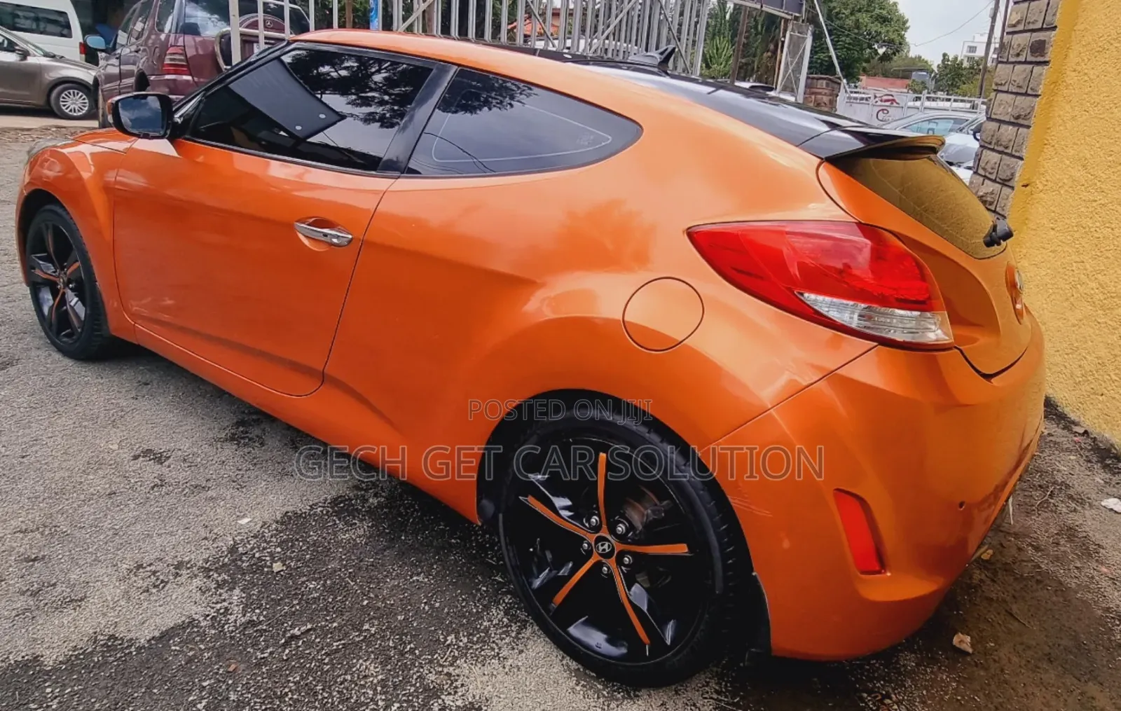 Hyundai Veloster 2013 Orange