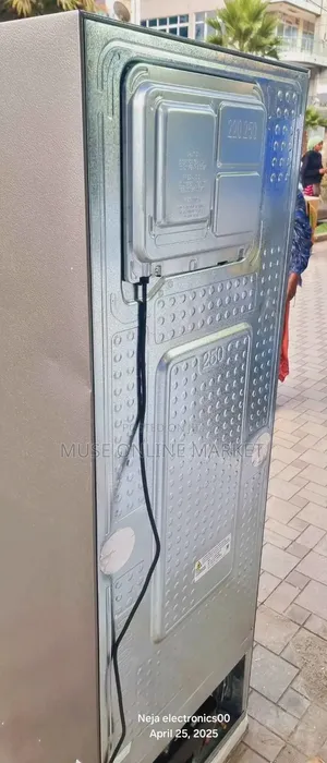 Samsung 310 Refrigerator
