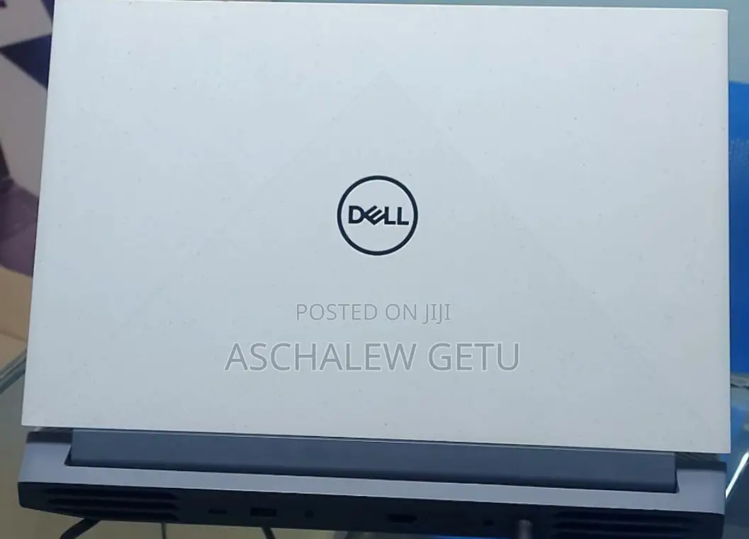 New Laptop Dell G15 5511 16GB AMD Ryzen 5 SSD 512GB