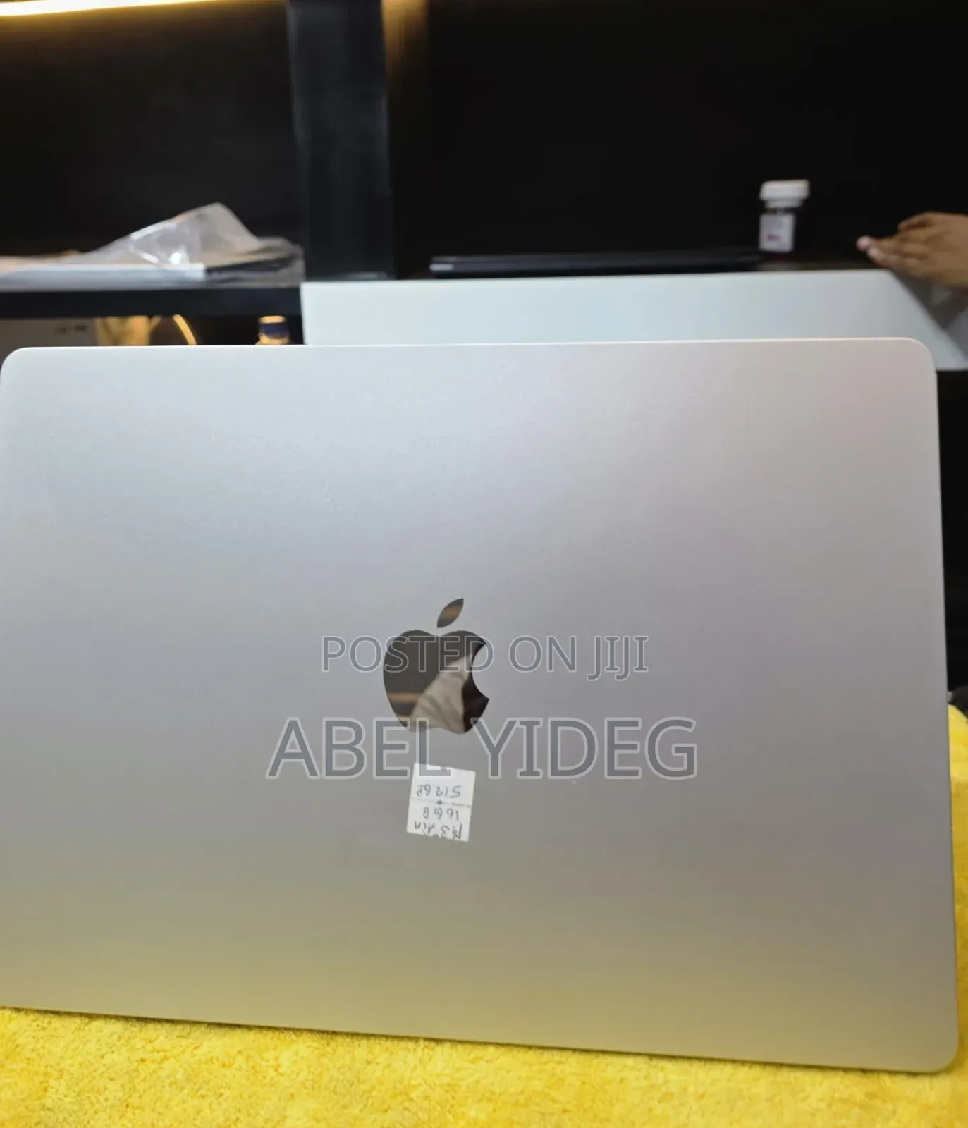 New Laptop Apple MacBook Air 16GB SSD 512GB