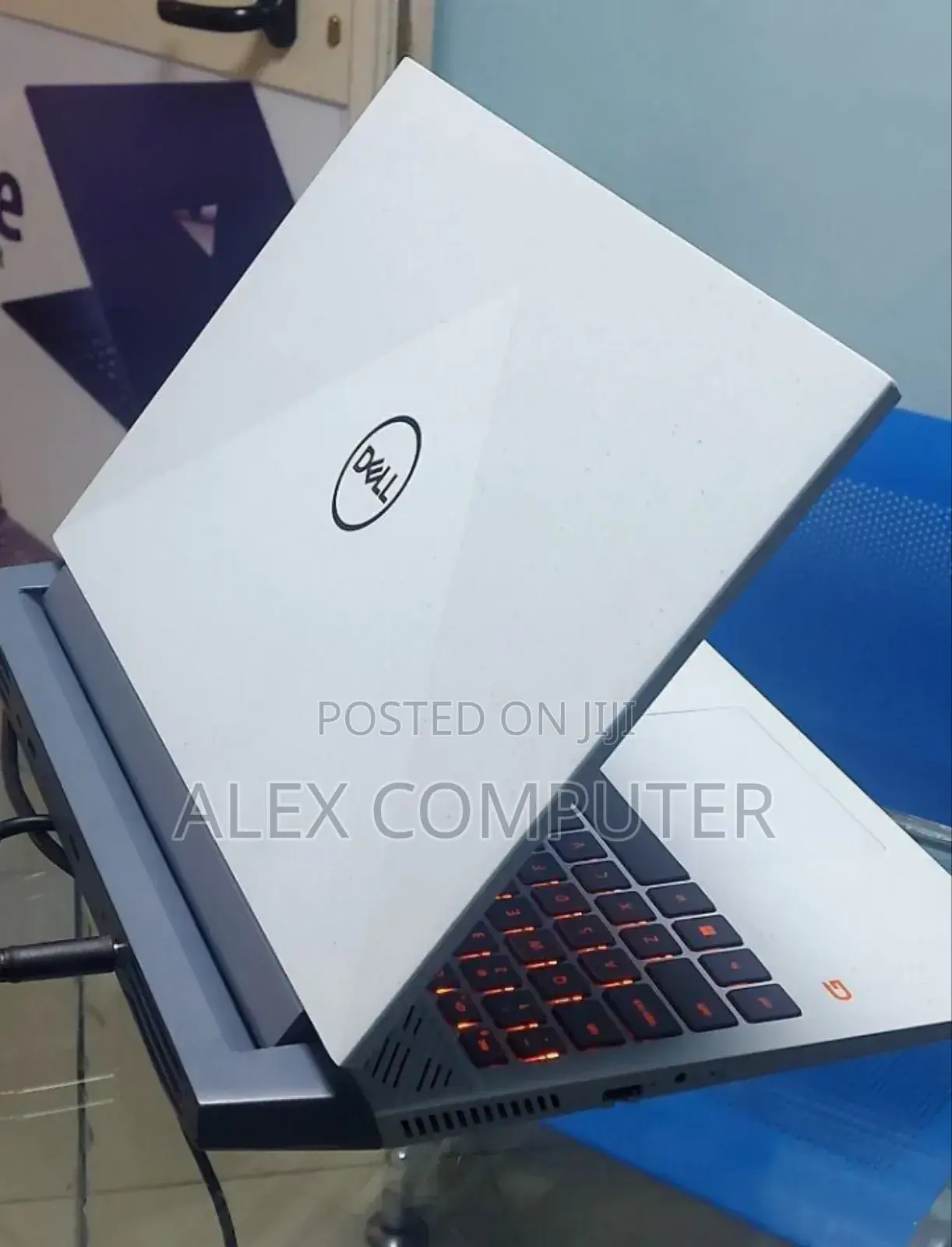 New Laptop Dell G15 5511 16GB AMD Ryzen 5 SSD 512GB