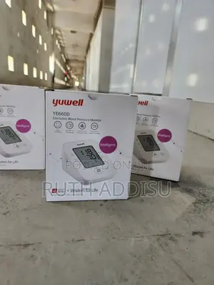 Photo - Digital Blood Pressuer Monitor米粉digital Bp Monitor New