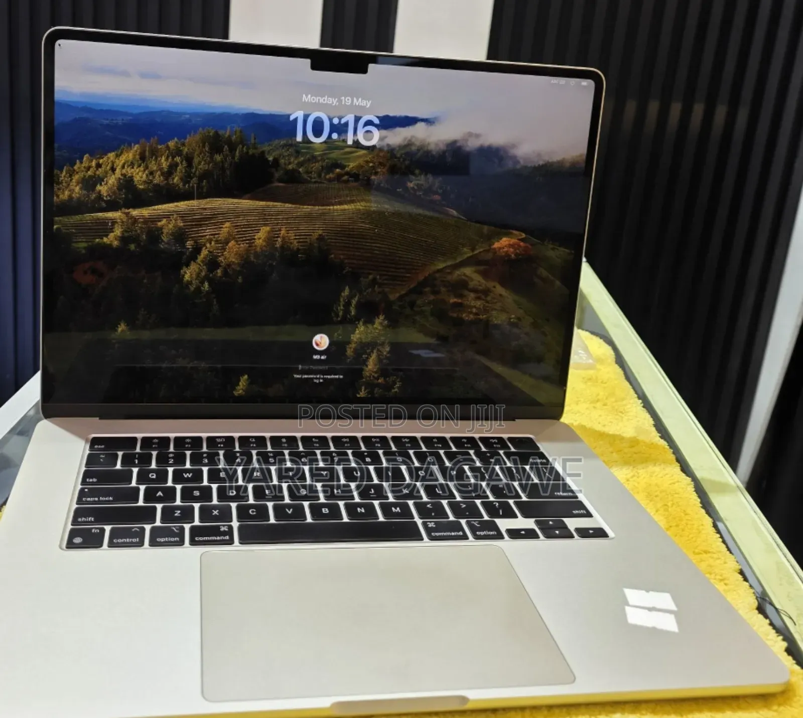 New Laptop Apple MacBook Air 2024 M3 15-Inch 16GB Apple M3 SSD 512GB