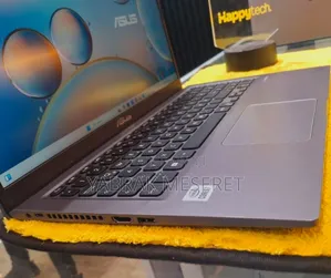 New Laptop Asus 8GB Intel Core I7 SSD 512GB