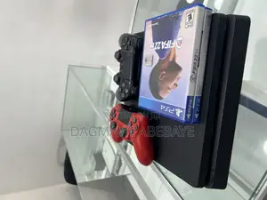 Photo - Playstation 4
