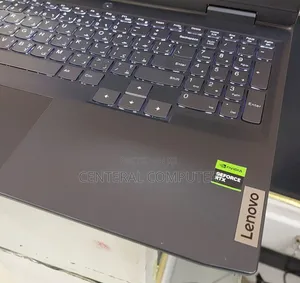 New Laptop Lenovo LOQ 15IRH8 16GB AMD Ryzen 5 SSD 512GB