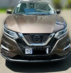 Nissan Qashqai 2018 Brown